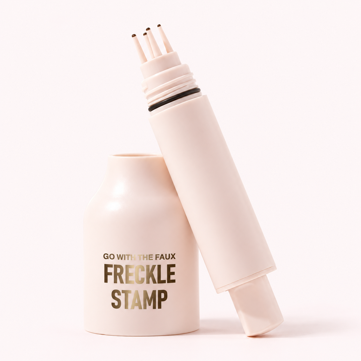 Stylo tampon taches de rousseur à cinq pointes avec son capuchon